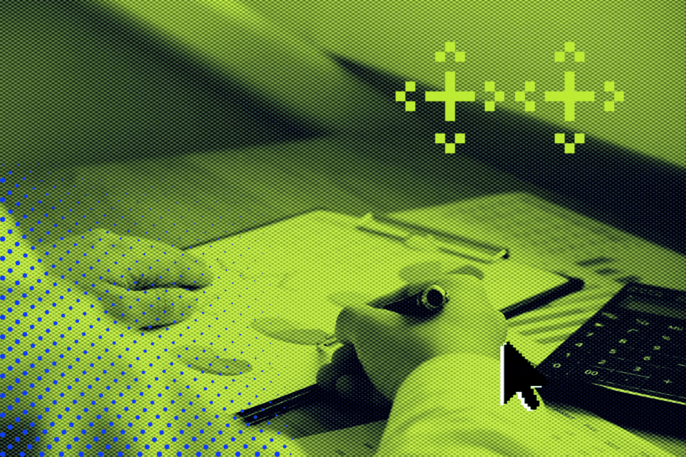 https://7139015.fs1.hubspotusercontent-na1.net/hubfs/7139015/featured-cmmc-compliance-2025-compassmsp.gif